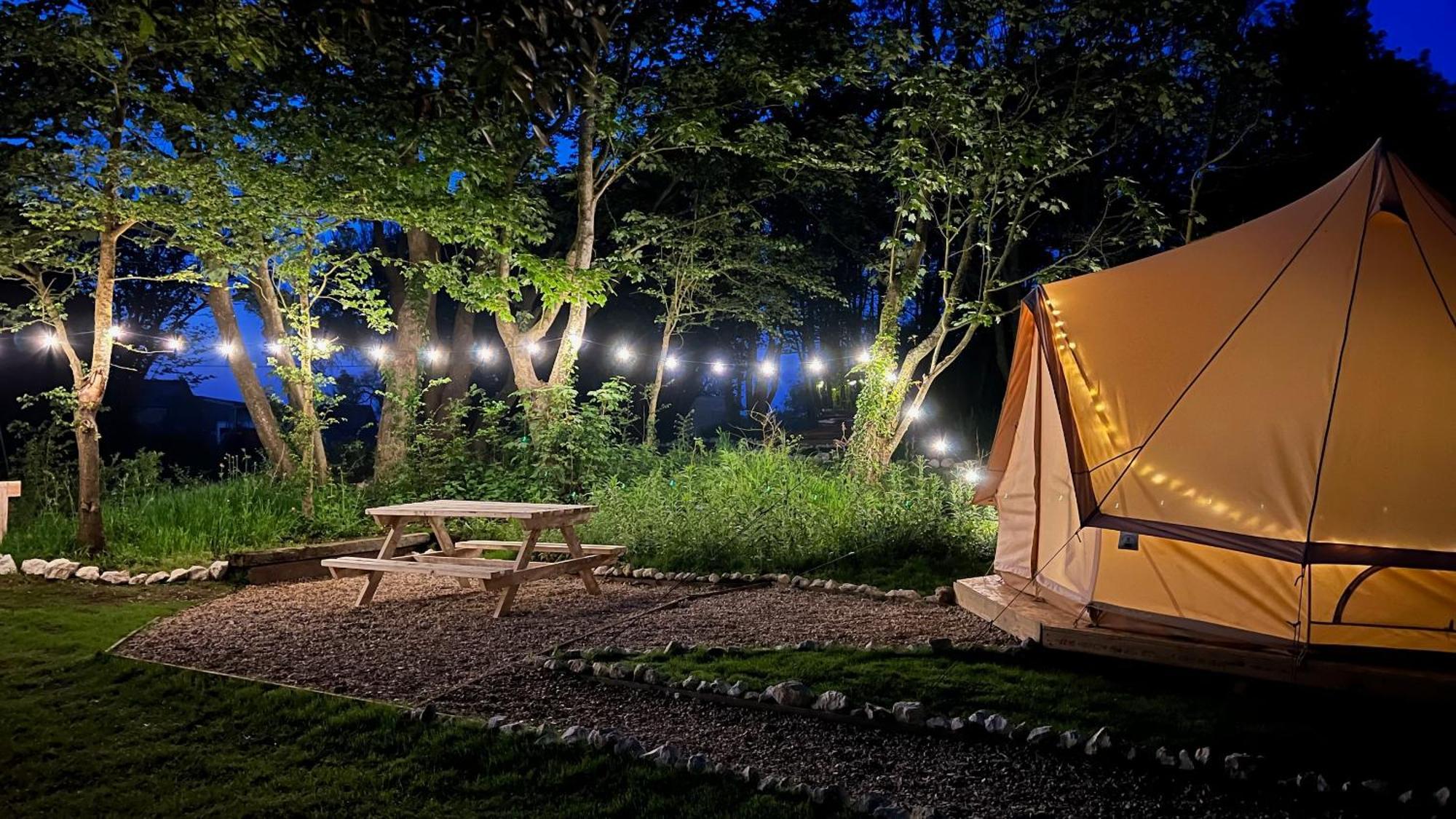 Glamping At Camp Corve Hotel Chale Buitenkant foto